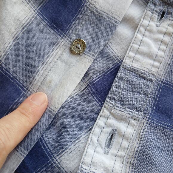 Calvin Klein Blue Checks Classic Fit Button up Shirt S repaired cotton roll tab - Picture 15 of 16